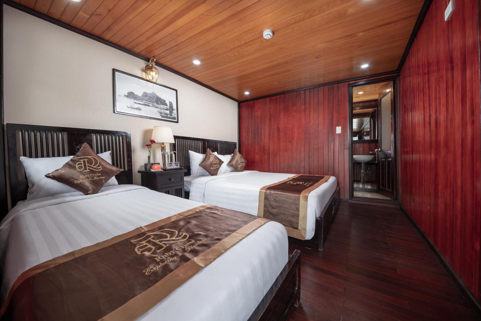 Ruby Cruise Ha Long Exterior foto
