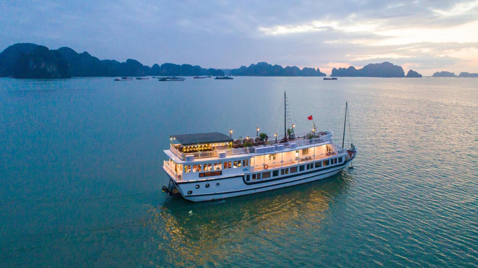 Ruby Cruise Ha Long Exterior foto